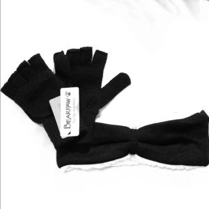 BearPaw NWT headband / pop top mitten set